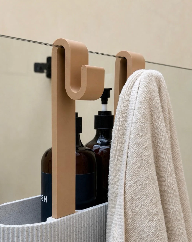 Doucheorganizer met Handdoekhouder